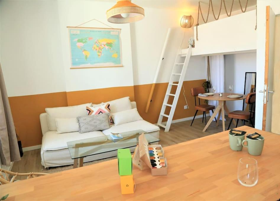 Apartament Studio Cosy-Au Coeur De La Plaine Marsylia Zewnętrze zdjęcie